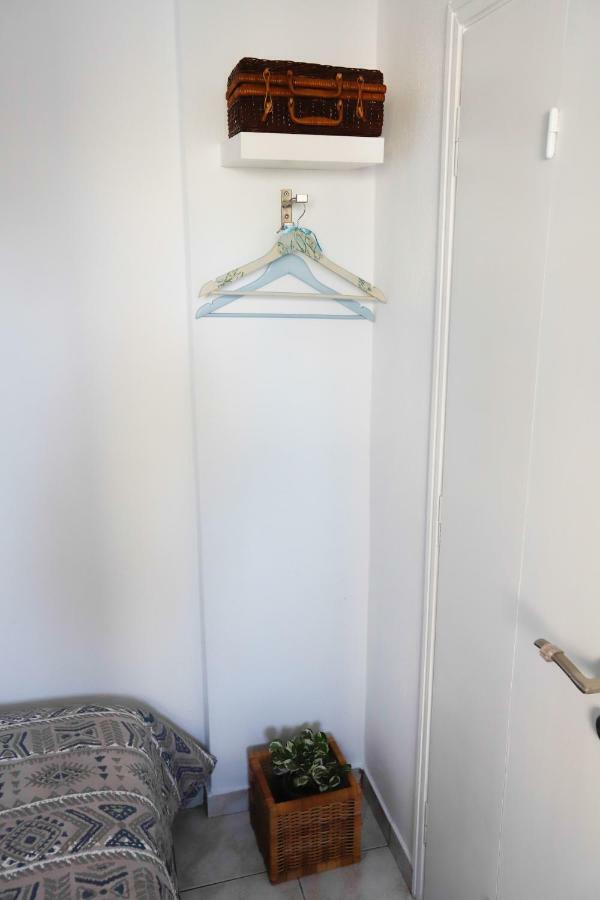 אתונה Inspiration Guestroom With Amazing Roof Garden מראה חיצוני תמונה